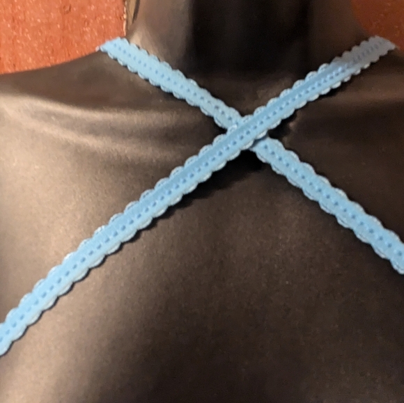 Aerie Strapless Convertible Bra. 34B. Geometric Pattern. - Picture 16 of 16